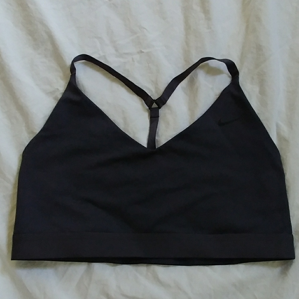 Nike sports bra strappy cross back detail L